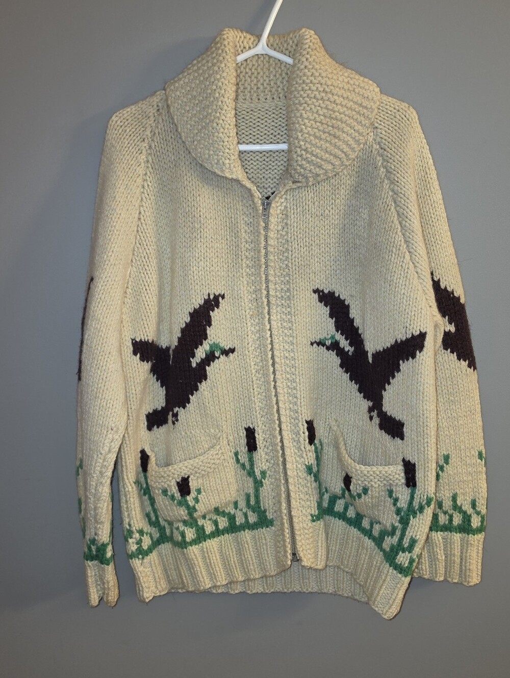 Vintage cowichan Sweater